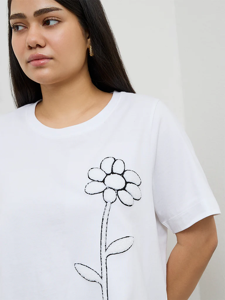 Gia White Floral Printed Cotton T-Shirt - Image 3