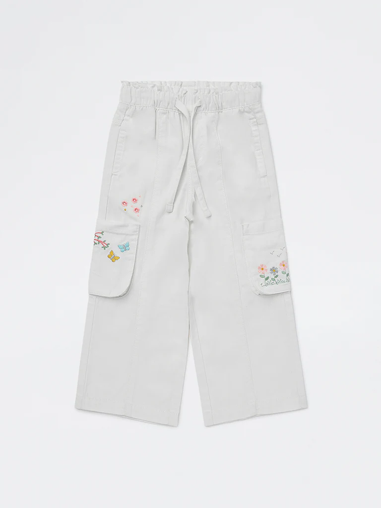HOP Kids Girls White Embroidered High-Rise Cotton Cargo Pants - Image 4