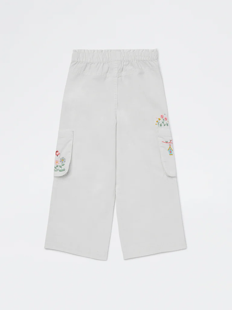 HOP Kids Girls White Embroidered High-Rise Cotton Cargo Pants - Image 5