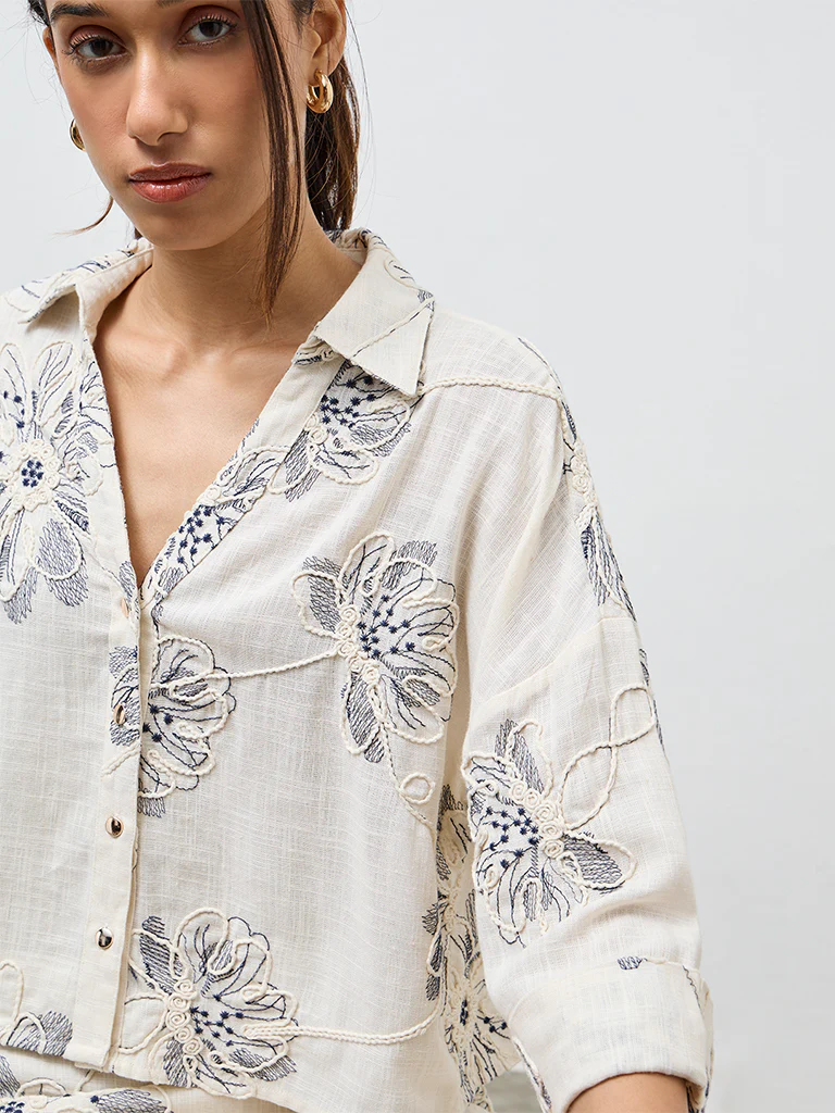 LOV Off-White Floral Embroidered Blouse - Image 3