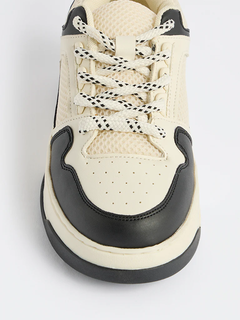 LUNA BLU Black Colour-Blocked Lace-Up Sneakers - Image 4