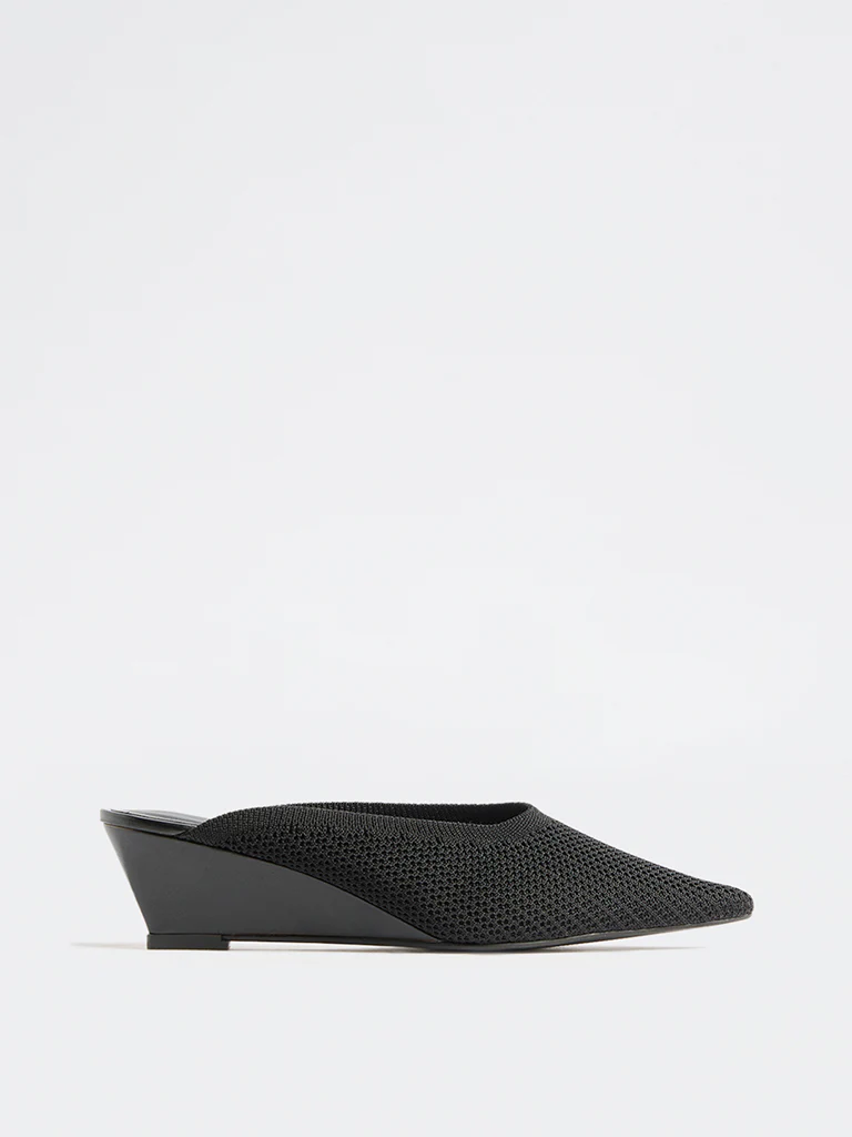 LUNA BLU Black Knit-Textured Wedge-Heel Sandals - Image 2