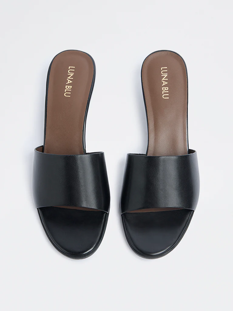 LUNA BLU Black Solid Heel Sandals - Image 3