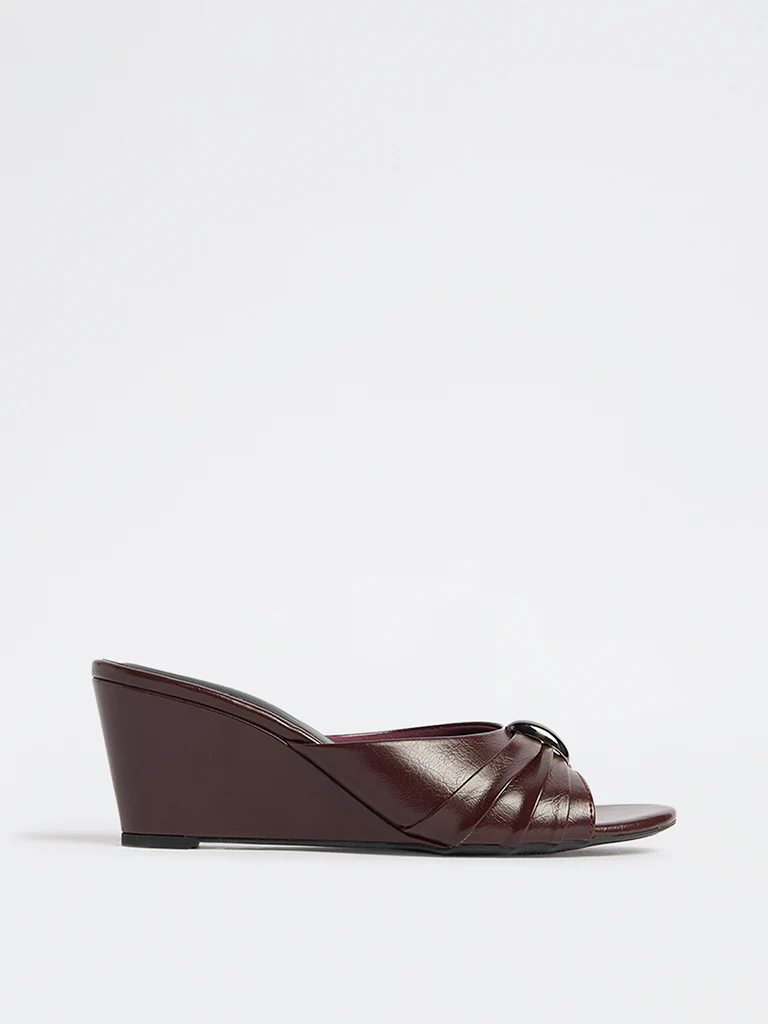 LUNA BLU Burgundy Metallic Design Wedge Sandals