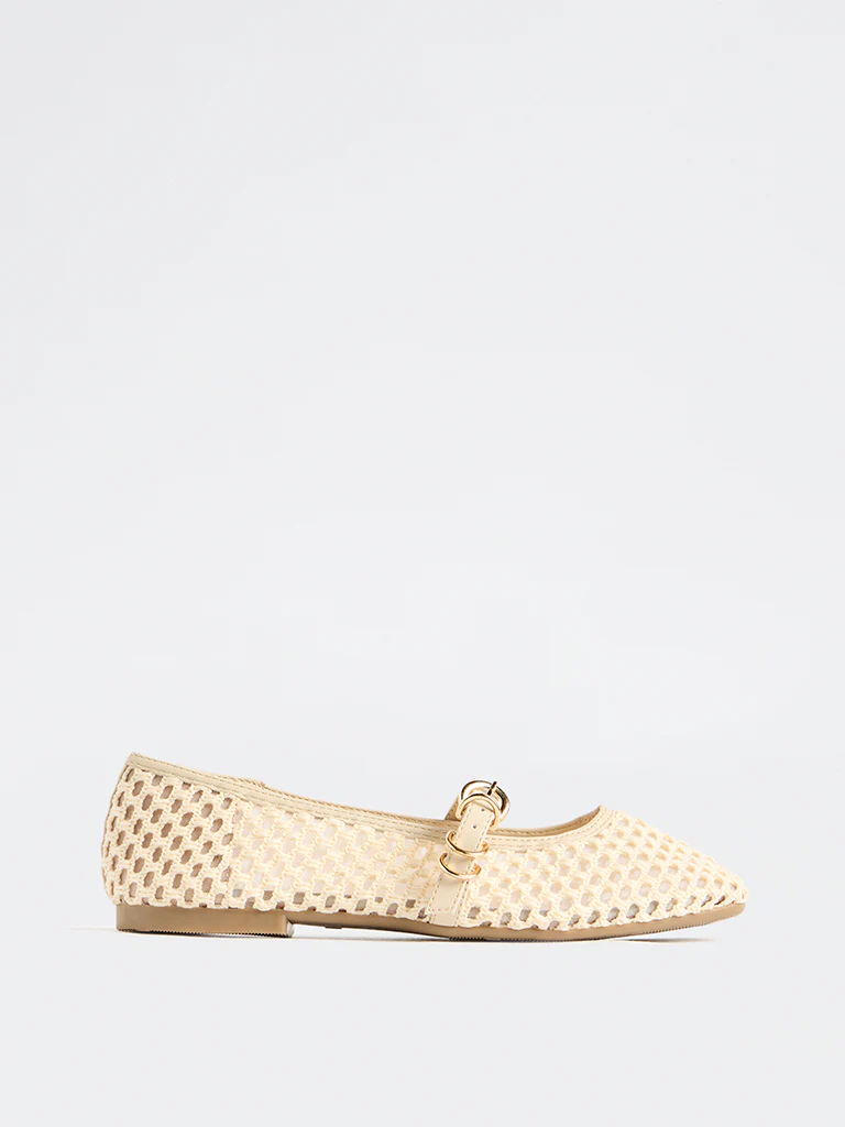 LUNA BLU Cream Crochet-Textured Mary Jane Shoes - Image 4