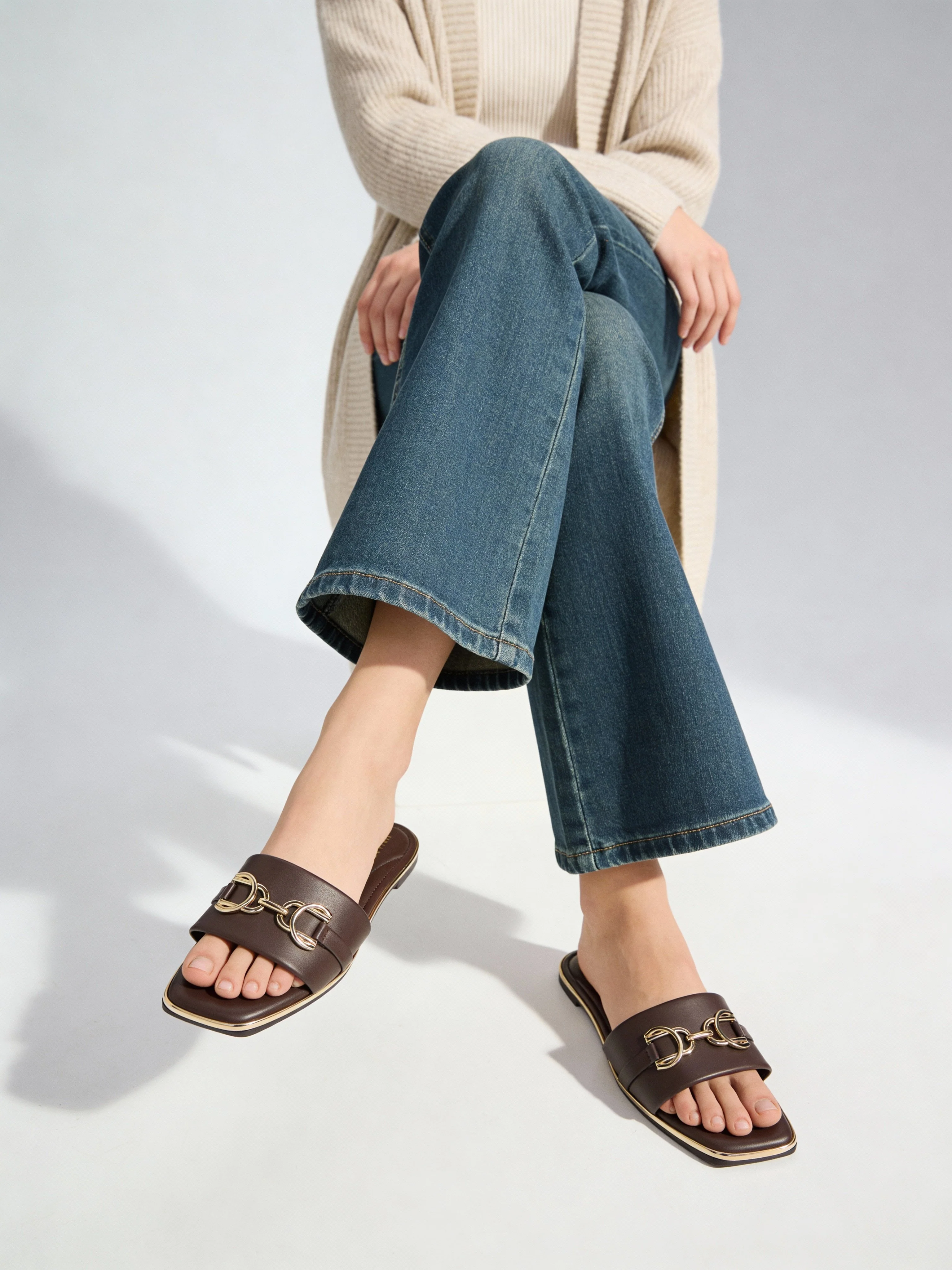 LUNA BLU Dark Brown Metallic Detailed Slides