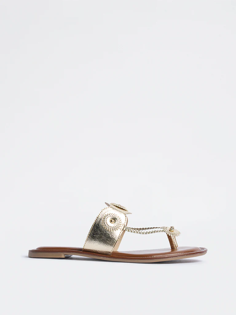 LUNA BLU Gold Braided Kolhapuri Sandals