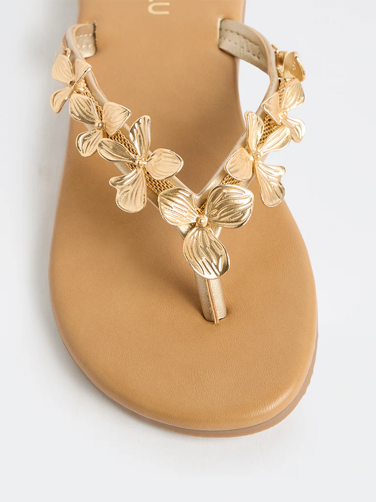 LUNA BLU Gold Floral-Detailed Sandals - Image 4