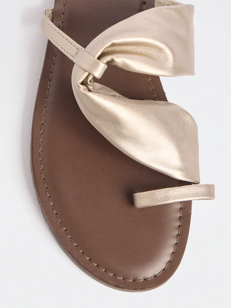 LUNA BLU Gold Ruched Toe-Ring Sandals - Image 3