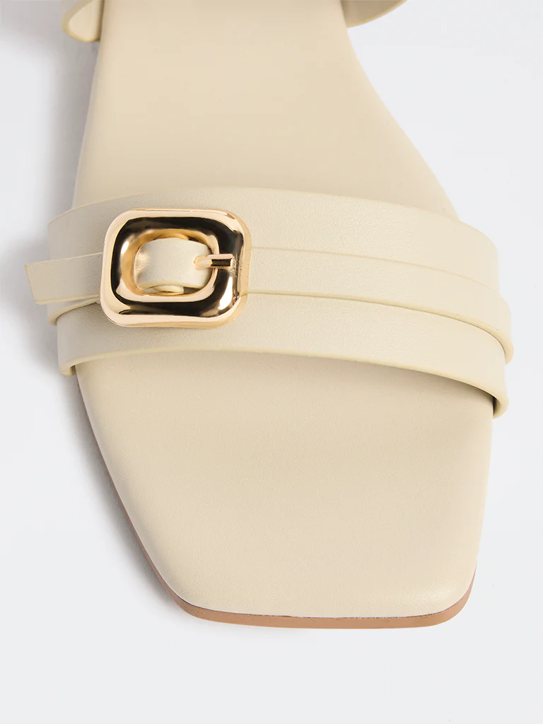 LUNA BLU Ivory Buckle Detailed Slides - Image 4