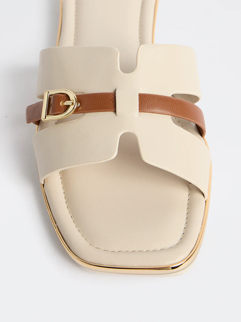 LUNA BLU Ivory Buckle Detailed Slides - Image 4