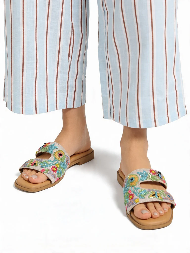 LUNA BLU Ivory Floral Embroidered Slip-On Sandals - Image 2