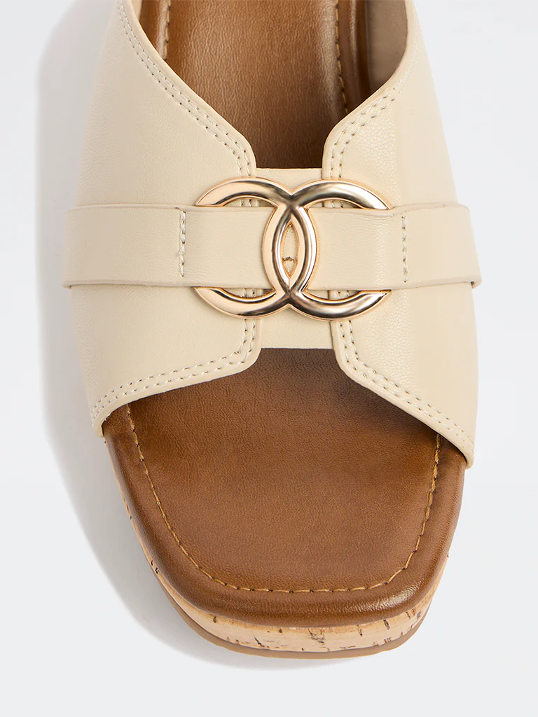 LUNA BLU Ivory Hardware-Detailed Wedge-Heel Sandals - Image 4