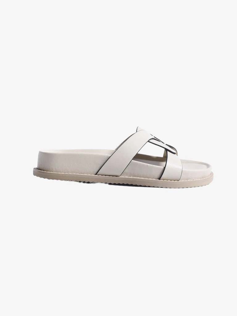 LUNA BLU Ivory Lock Pattern Flat Sandals - Image 3