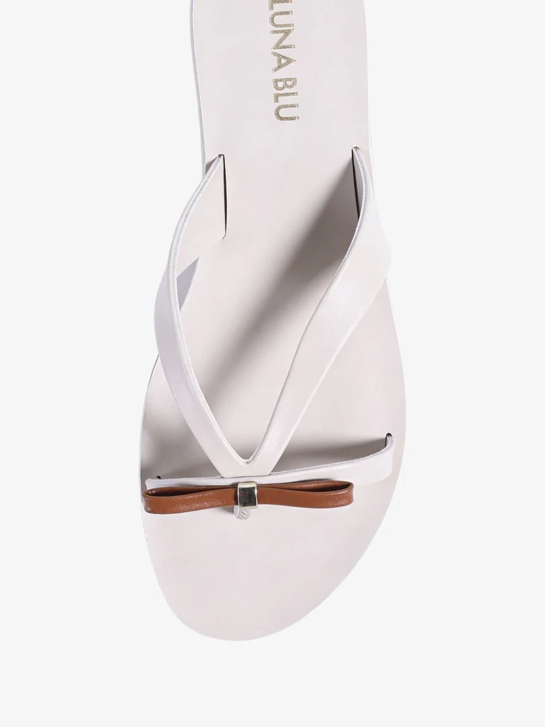 LUNA BLU Ivory Mini Bow Detail Sandals - Image 3