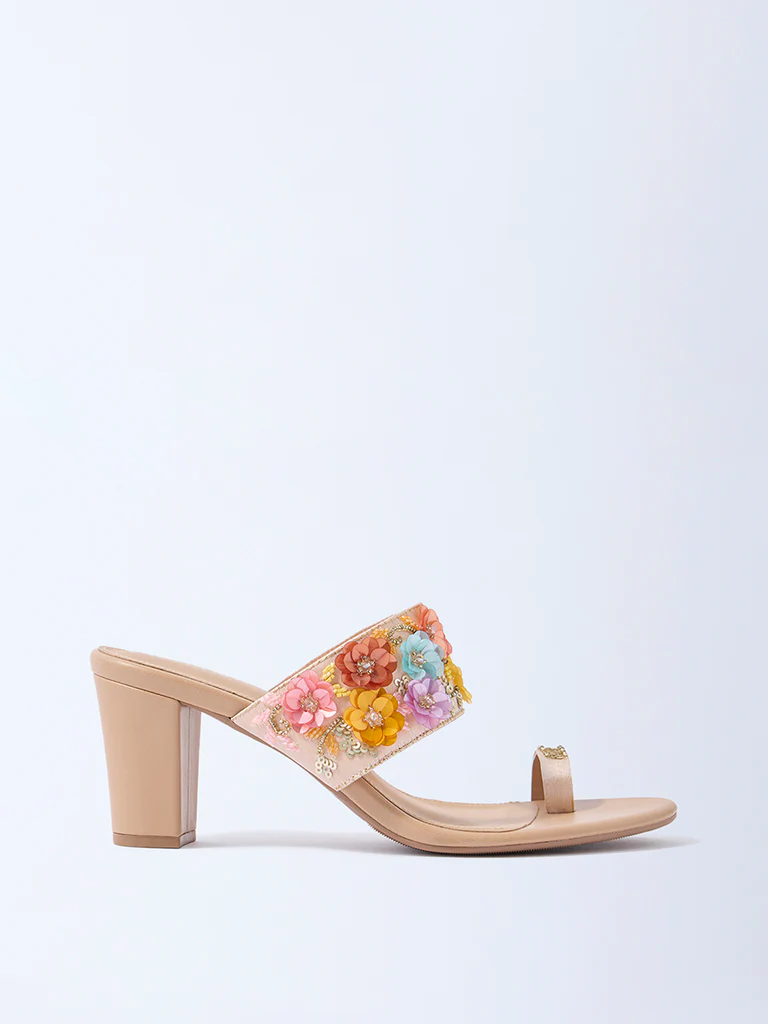 LUNA BLU Multicolour Floral Kolhapuri Sandals