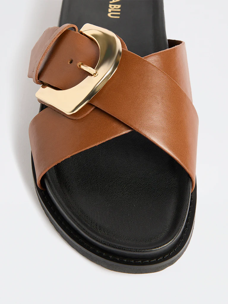 LUNA BLU Tan Buckle-Detailed Comfort Sandals - Image 4