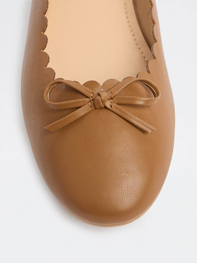LUNA BLU Tan Scalloped Ballerina - Image 3