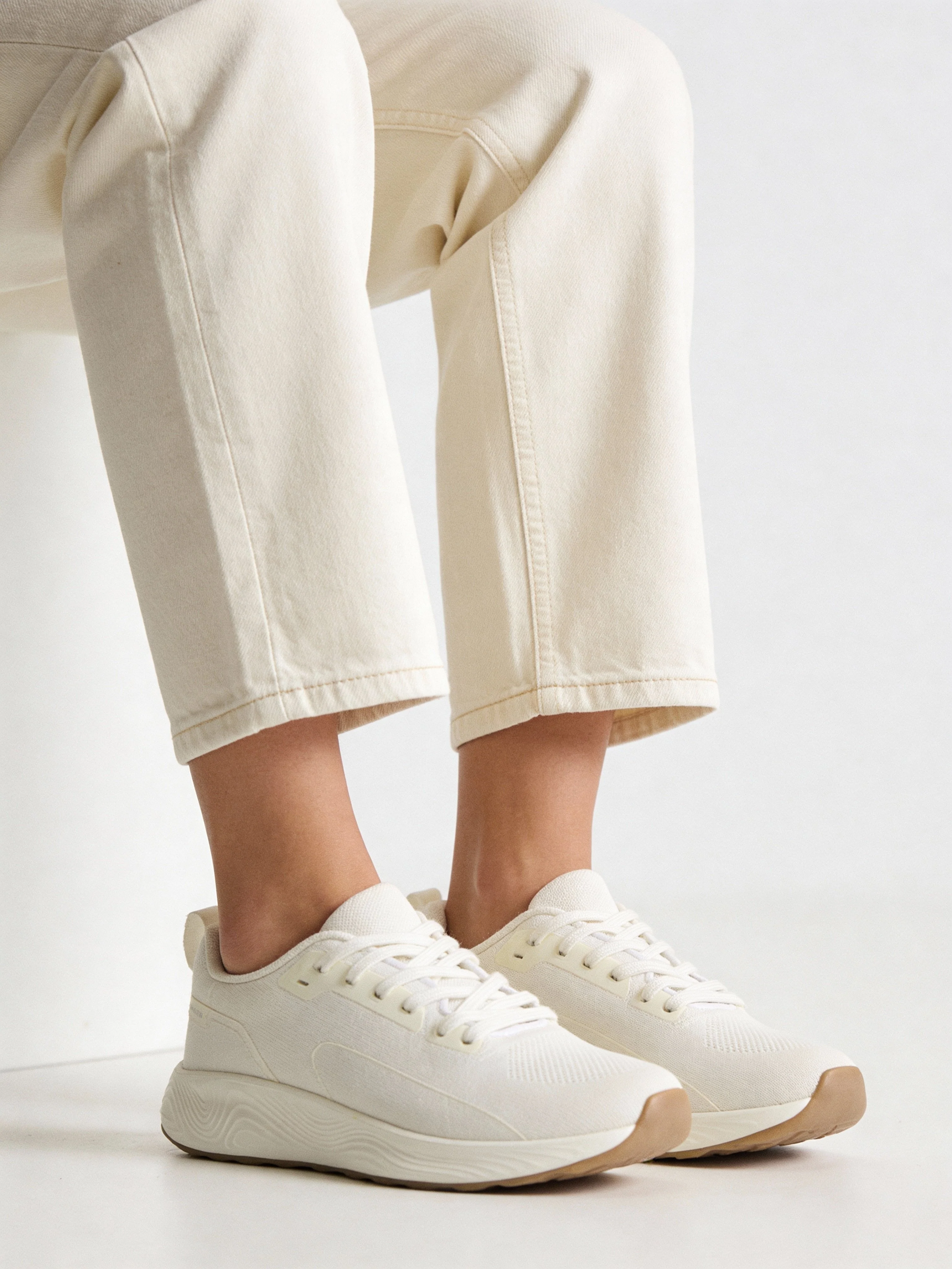 LUNA BLU White Knit-Textured Lace-Up Sneakers