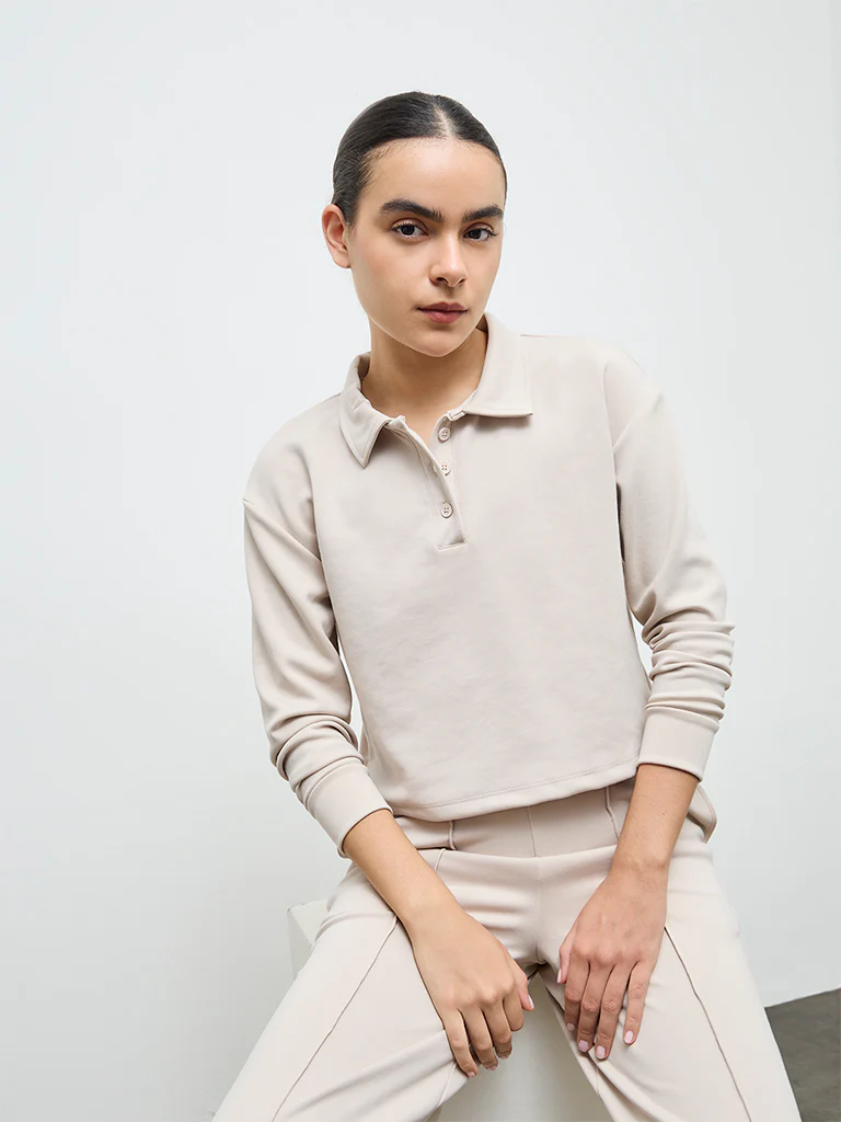 Nuoflexx Beige Solid T-Shirt