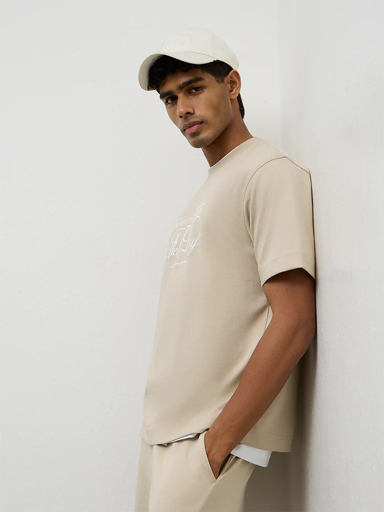 Nuoflexx Beige Text Printed Relaxed-Fit Cotton-Blend T-Shirt - Image 2