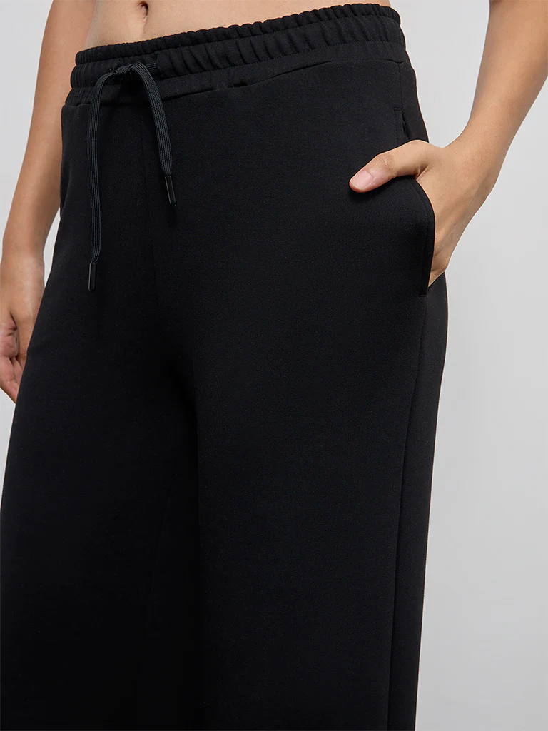 Nuoflexx Black High-Rise Pants - Image 3