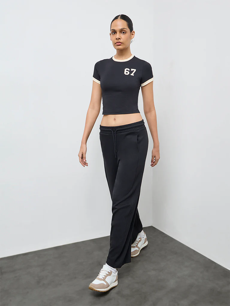 Nuoflexx Black Numerical Printed Cotton-Blend T-Shirt - Image 2