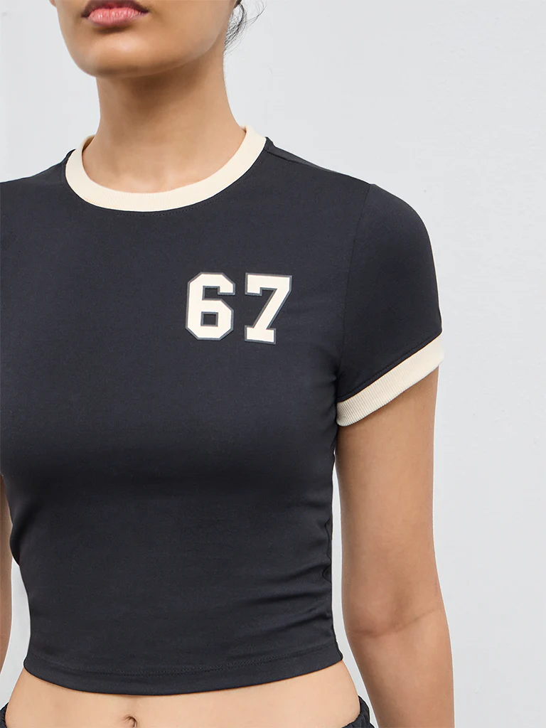 Nuoflexx Black Numerical Printed Cotton-Blend T-Shirt - Image 3