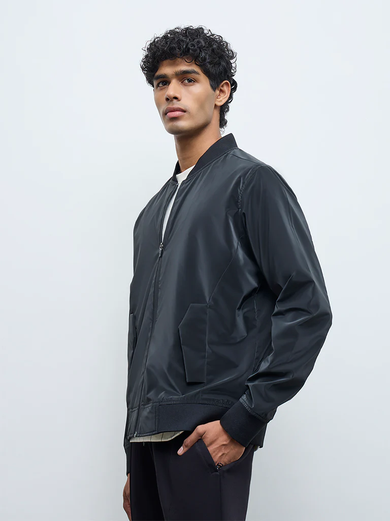 Nuoflexx Black Relaxed-Fit Bomber Jacket