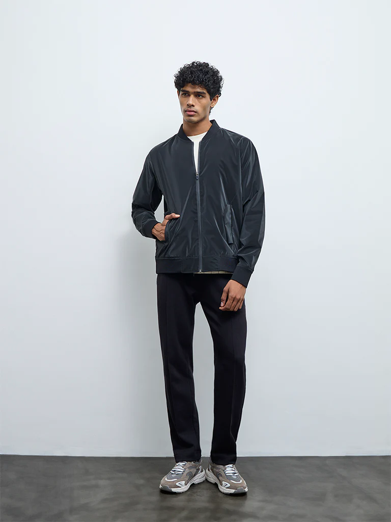 Nuoflexx Black Relaxed-Fit Bomber Jacket - Image 3