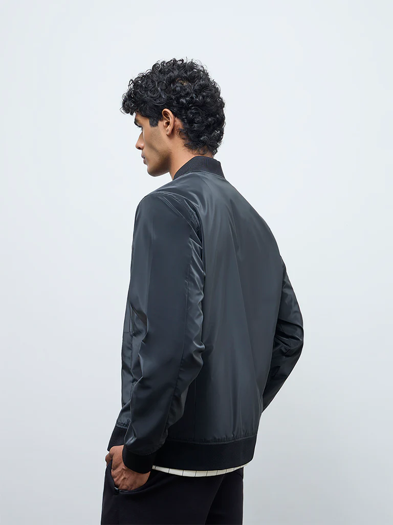 Nuoflexx Black Relaxed-Fit Bomber Jacket - Image 5