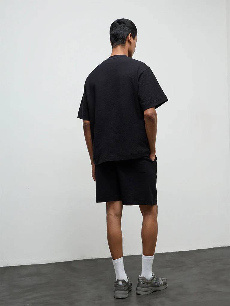 Nuoflexx Black Relaxed-Fit Mid-Rise Cotton-Blend Shorts - Image 4