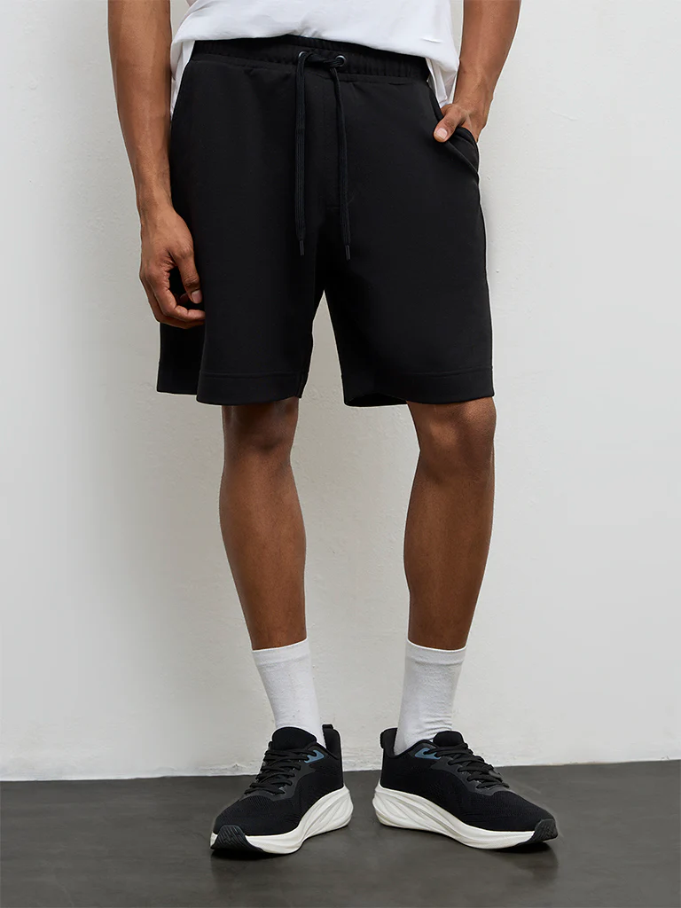 Nuoflexx Black Relaxed-Fit Mid-Rise Cotton-Blend Shorts - Image 2