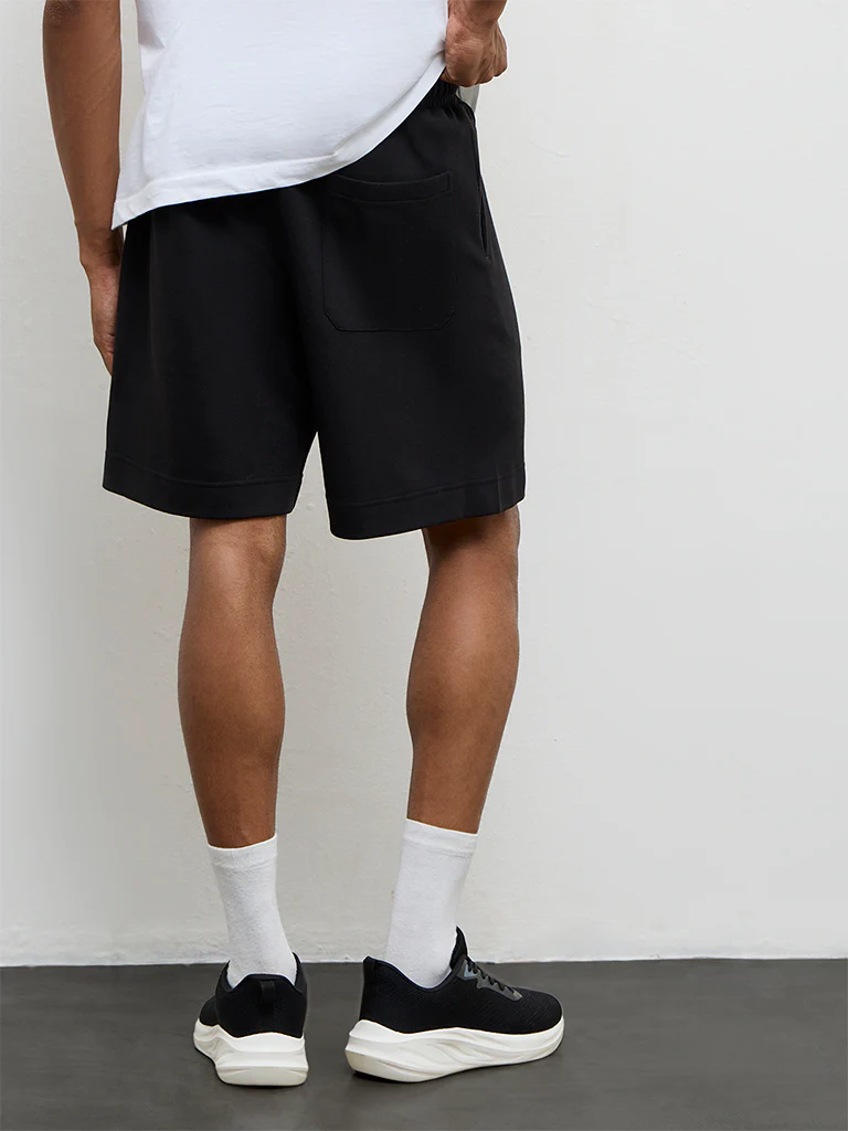 Nuoflexx Black Relaxed-Fit Mid-Rise Cotton-Blend Shorts - Image 4