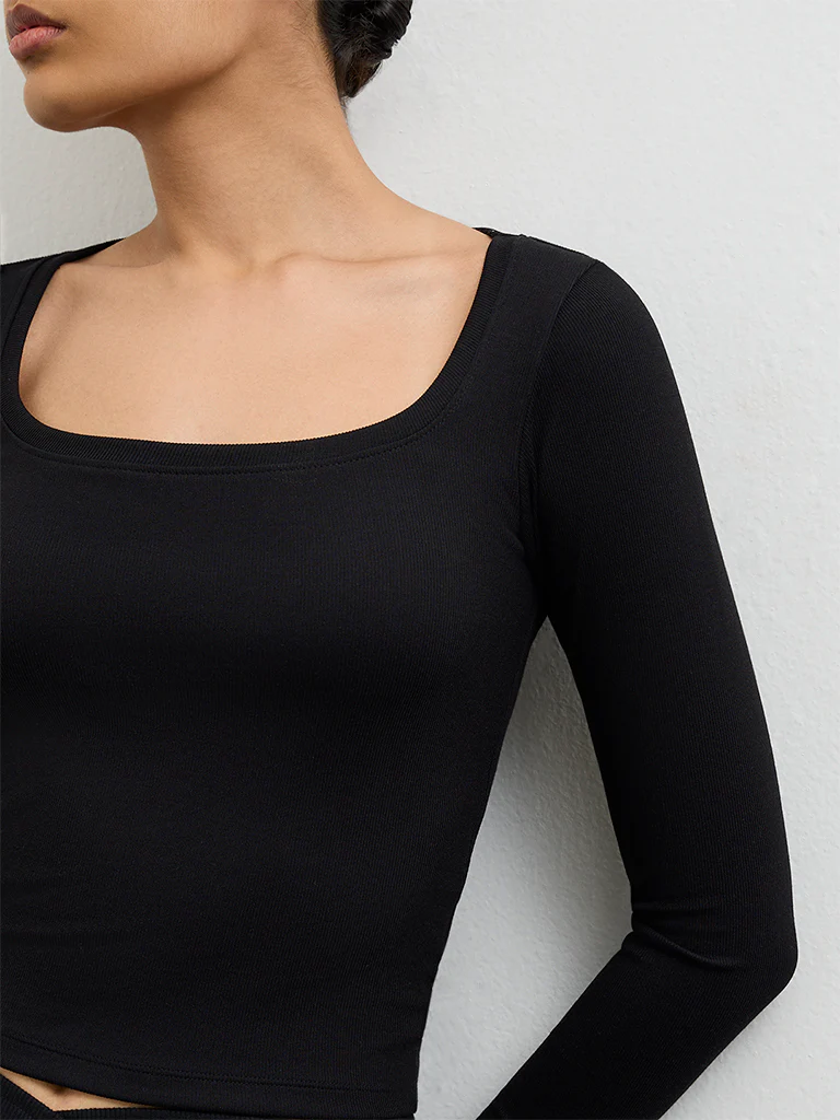 Nuoflexx Black Ribbed Top - Image 3