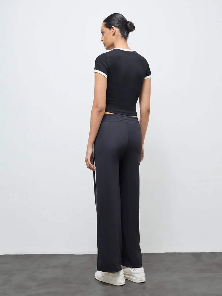 Nuoflexx Black Striped High-Rise Track Pants - Image 4