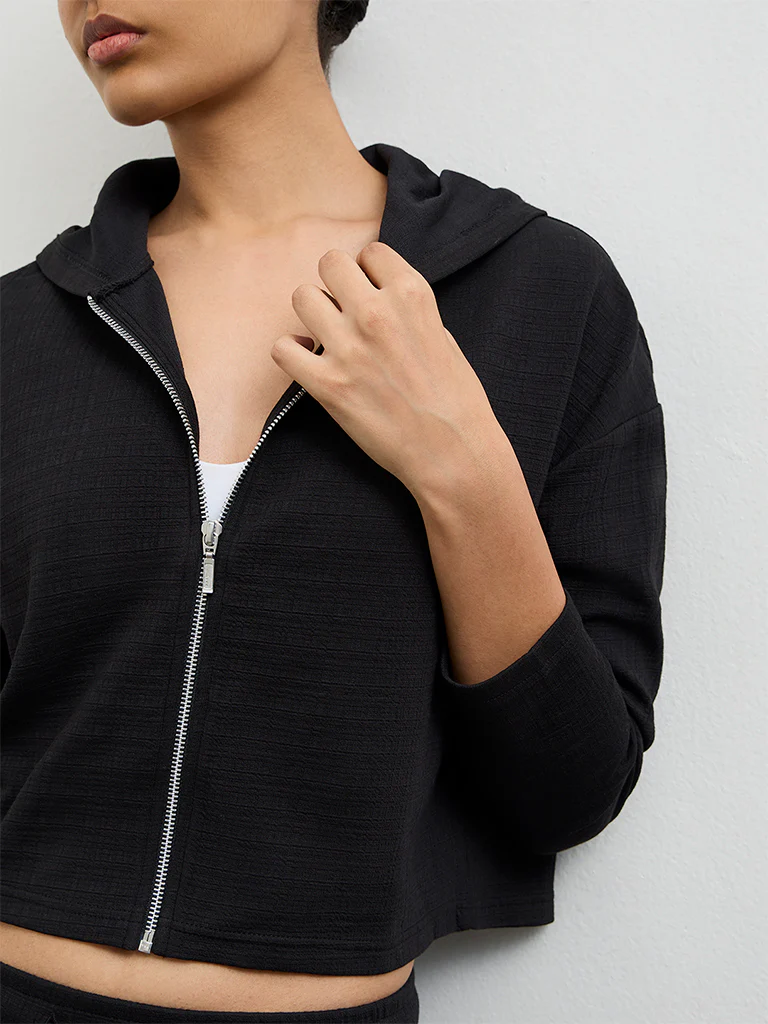 Nuoflexx Black Textured Hooded Jacket - Image 3