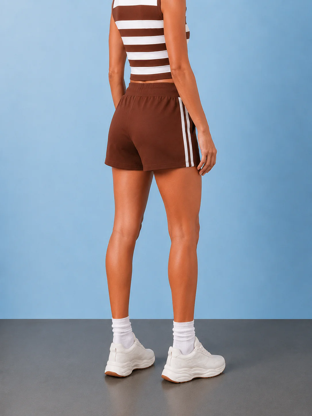 Nuoflexx Brown Striped High-Rise Shorts - Image 4