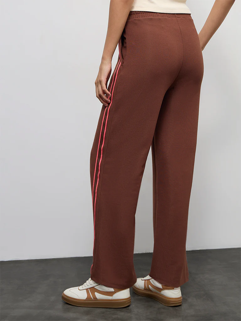 Nuoflexx Brown Striped High-Rise Track Pants - Image 4
