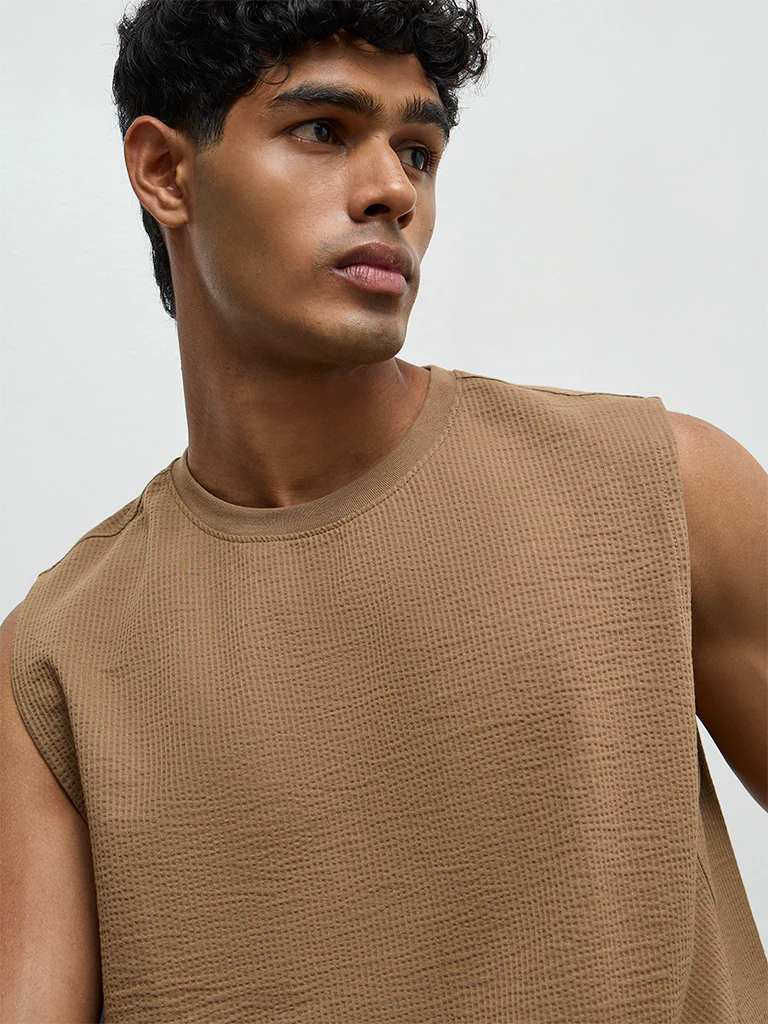 Nuoflexx Brown Textured Relaxed-Fit Cotton-Blend T-Shirt - Image 3