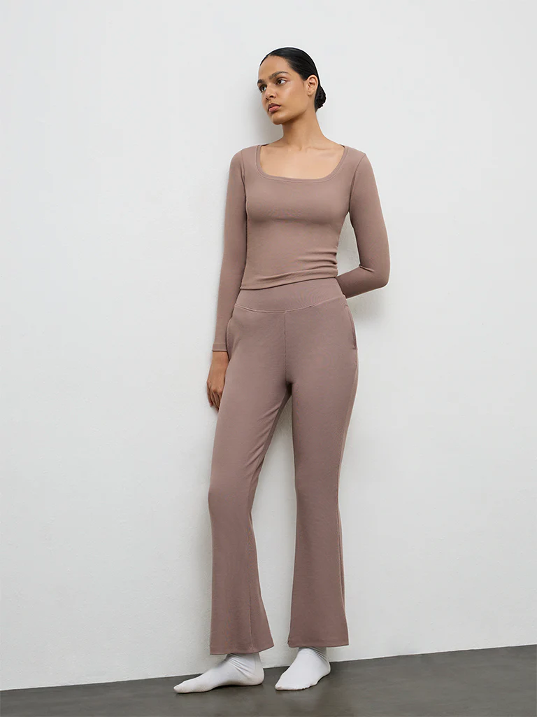 Nuoflexx Dusty Brown Ribbed Top - Image 2