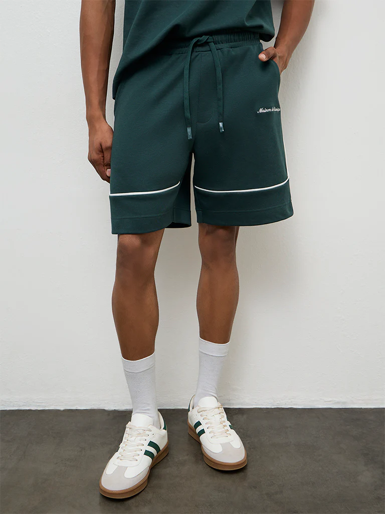 Nuoflexx Green Text-Printed Relaxed Fit Mid-Rise Cotton-Blend Shorts - Image 2