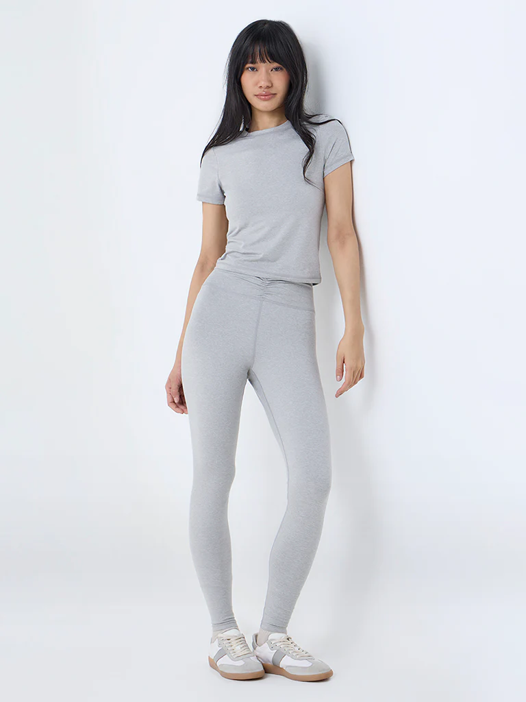 Nuoflexx Light Grey Solid T-Shirt
