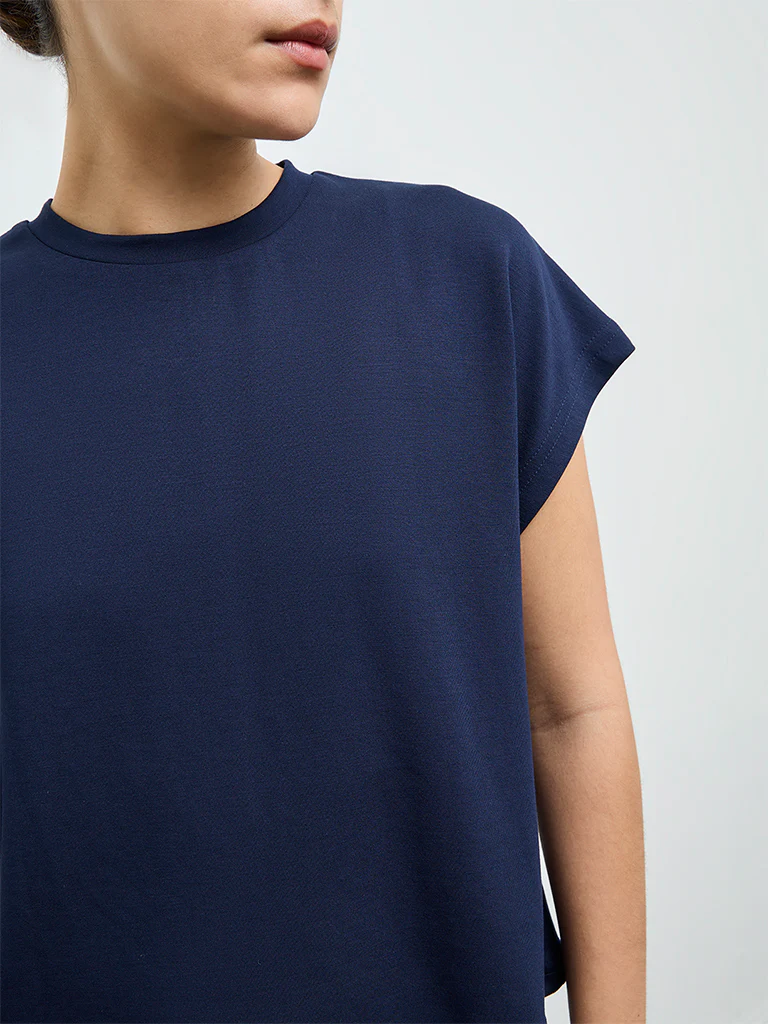 Nuoflexx Navy Solid T-Shirt - Image 3