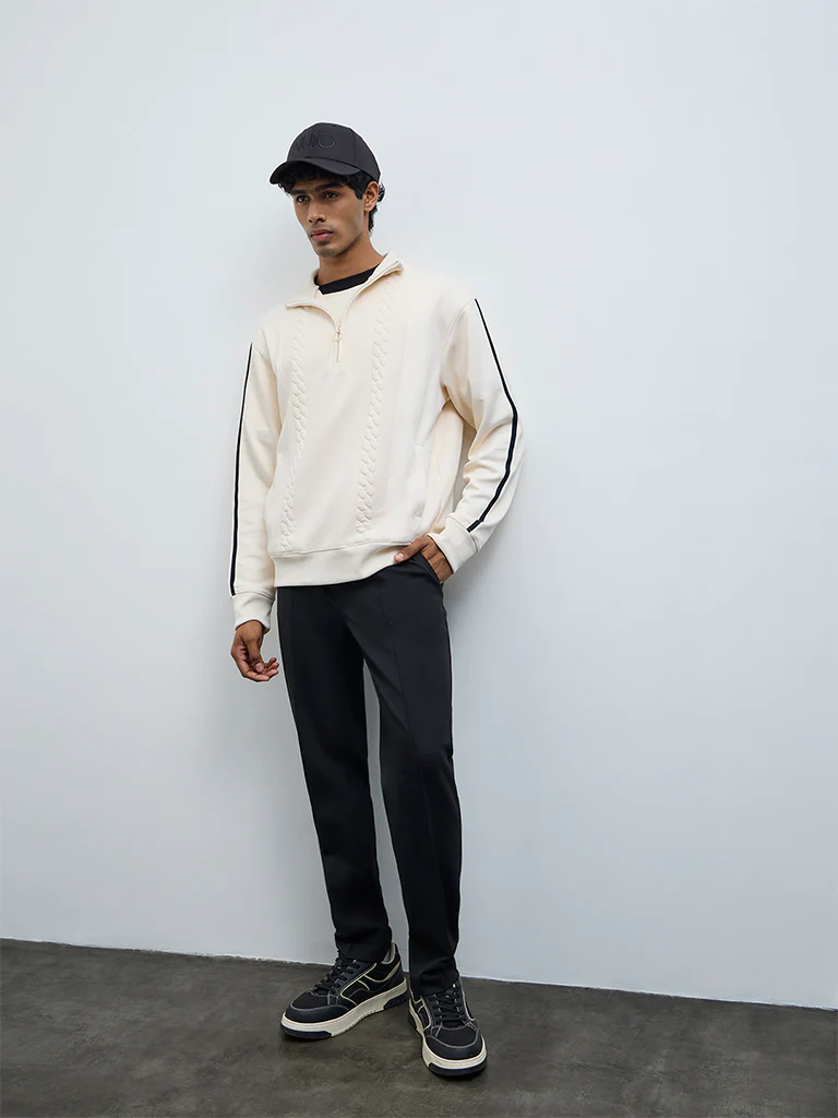 Nuoflexx Off-White Cable-Knit Relaxed-Fit Sweatshirt - Image 3
