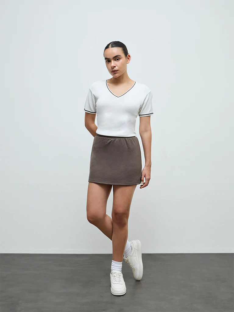 Nuoflexx Off-White Contrast-Detail Cotton Top - Image 2