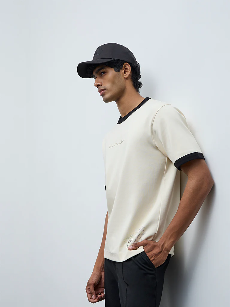 Nuoflexx Off-White Embossed Relaxed-Fit Cotton-Blend T-Shirt