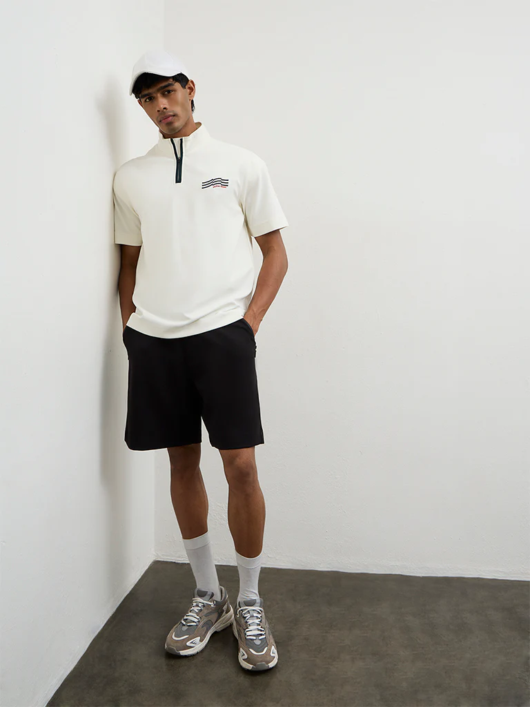 Nuoflexx Off-White Graphic-Detail Relaxed Fit Cotton-Blend T-Shirt - Image 3