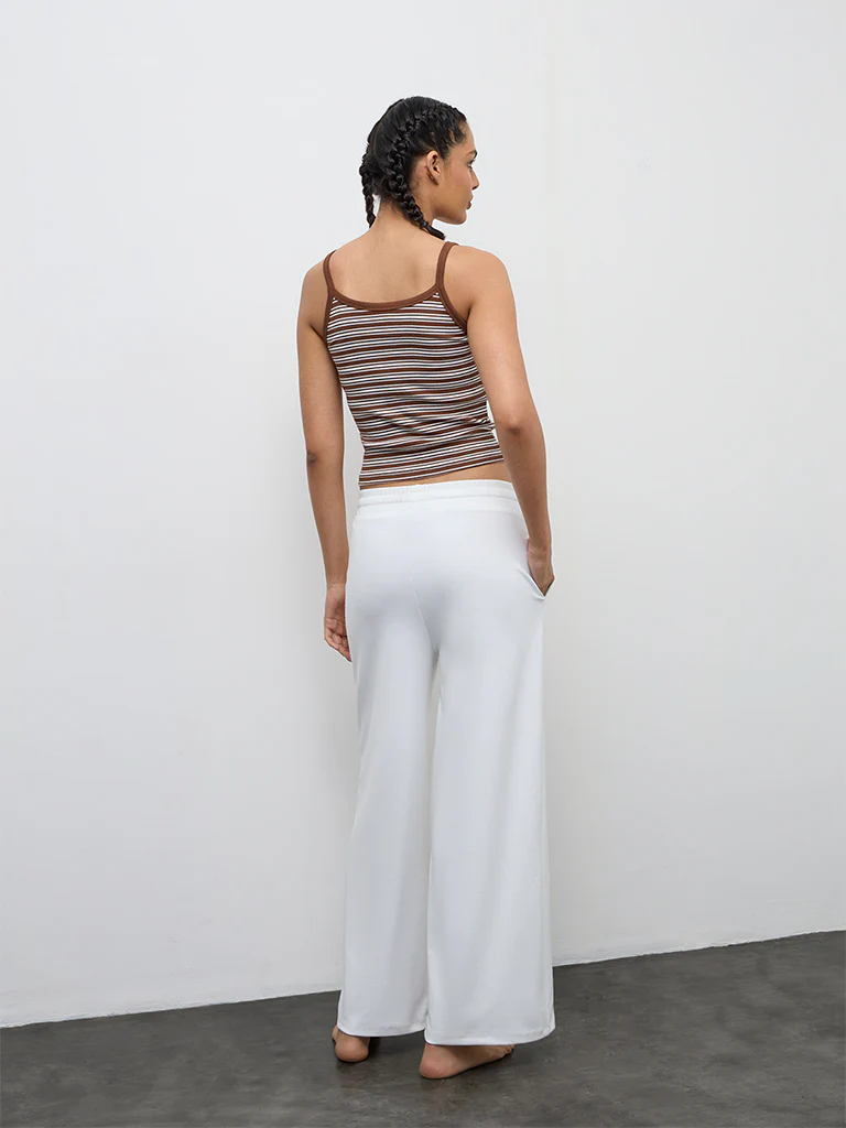 Nuoflexx Off-White High-Rise Track Pants - Image 4