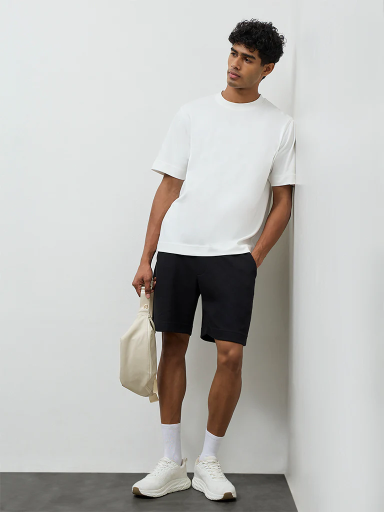 Nuoflexx Off-White Relaxed-Fit T-Shirt - Image 3